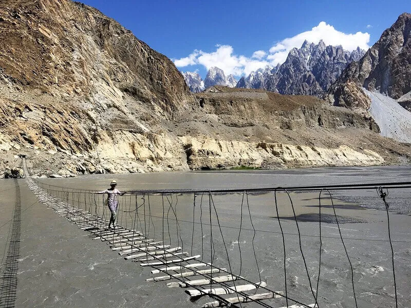 Hòa mình vào thung lũng Hunza Pakistan với vẻ đẹp hoang sơ