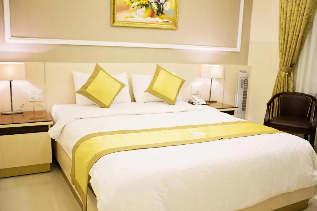 Hotel Hoang Minh Chau, khách sạn hoàng gia sang trọng giữa lòng thành phố ngàn hoa