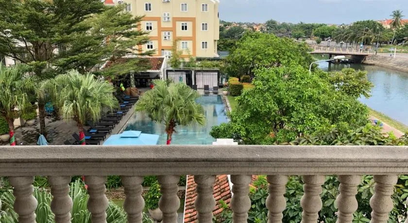 Khách sạn Thanh Bình Riverside – Khách sạn 4 sao dành cho gia đình tọa lạc tại trung tâm phố cổ Hội An