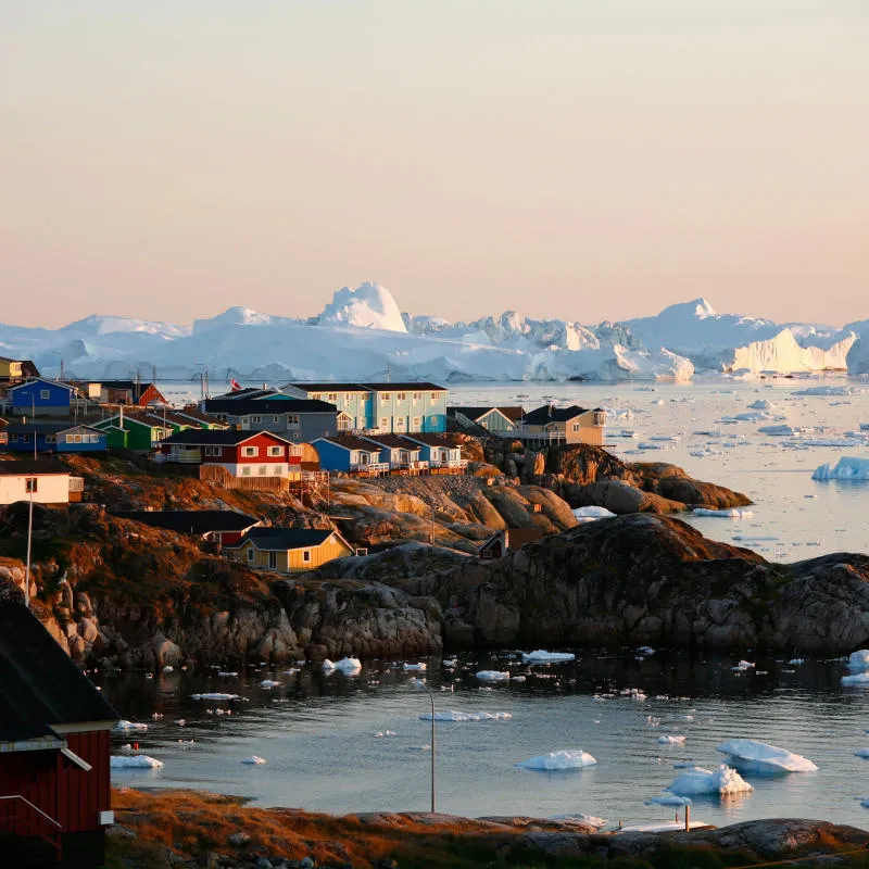 Khám phá băng đảo Greenland tại Vương quốc Đan Mạch xinh đẹp