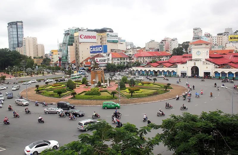 Khám phá chợ Bến Thành, biểu tượng lâu đời của văn hóa Sài Gòn