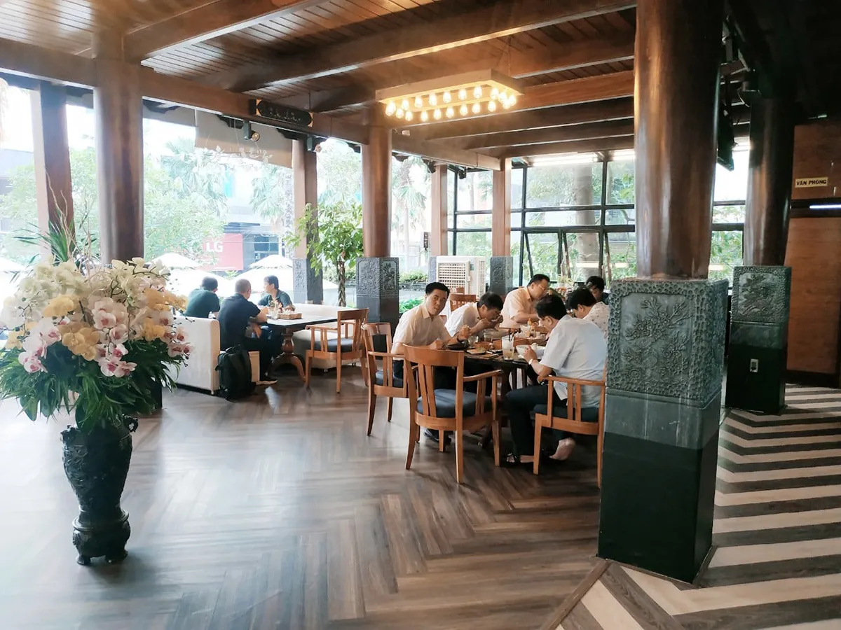 Khám phá Nhà Gỗ Cafe, Wood House Coffee Cần Thơ