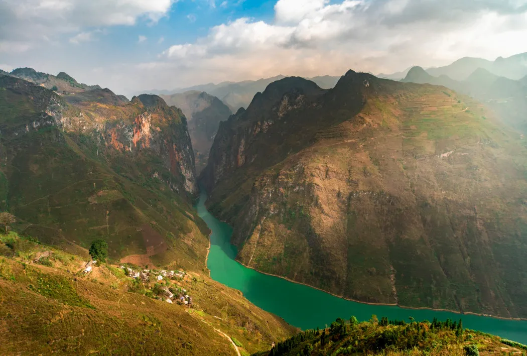 Kinh nghiệm du lịch Hà Giang tự túc, khám phá thiên đường nơi địa đầu Tổ quốc