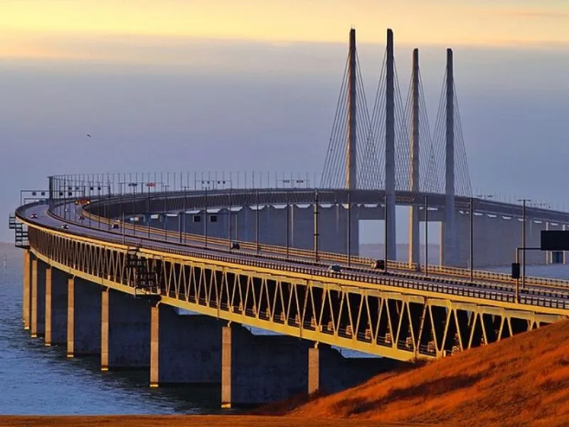 Kinh nghiệm tham quan cầu Øresund, dải lụa nối liền hai đất nước