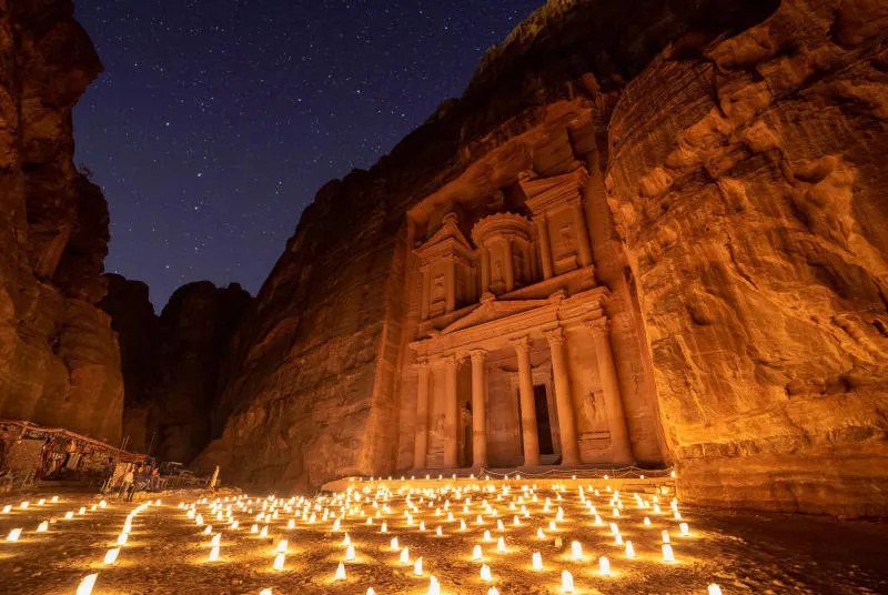 Kỳ quan thế giới hiện đại thành phố Petra Jordan cổ kính