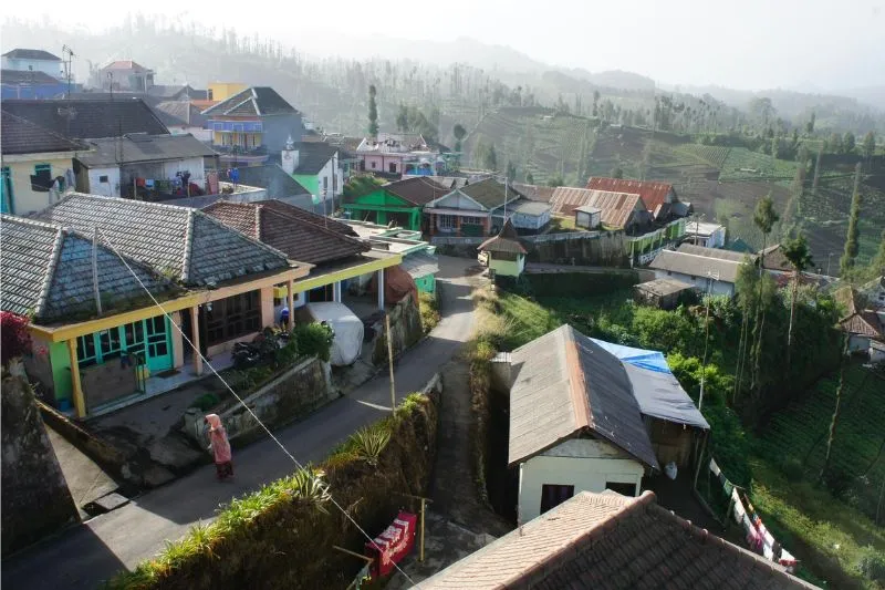 Kỳ vĩ núi lửa Bromo ở phía đông đảo Java Indonesia