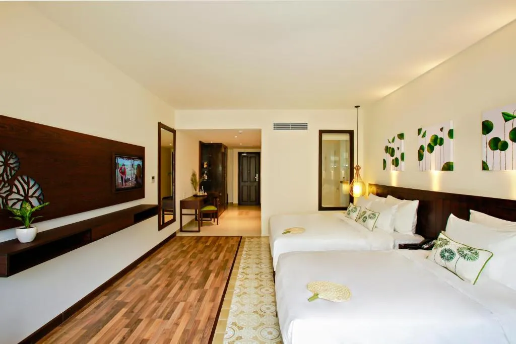 Lasenta Boutique Hotel Hoian – Tòa lâu đài nguy nga nằm giữa cánh đồng lúa chín