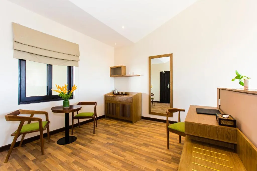 Lasenta Boutique Hotel Hoian – Tòa lâu đài nguy nga nằm giữa cánh đồng lúa chín