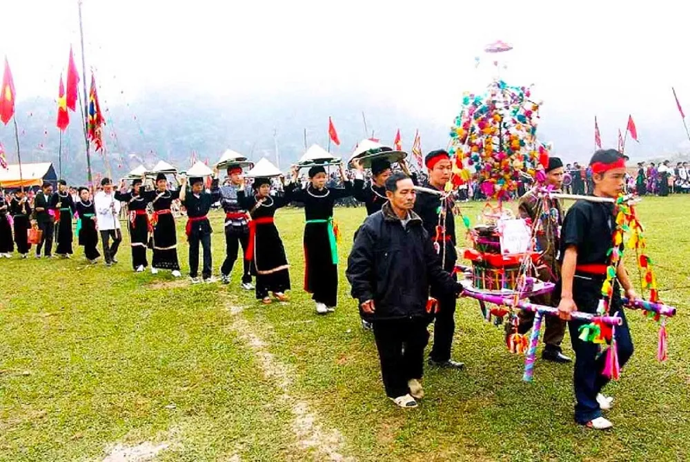 Lễ hội Cầu Trăng Hà Giang – Vẻ đẹp trong nét văn hóa người Tày