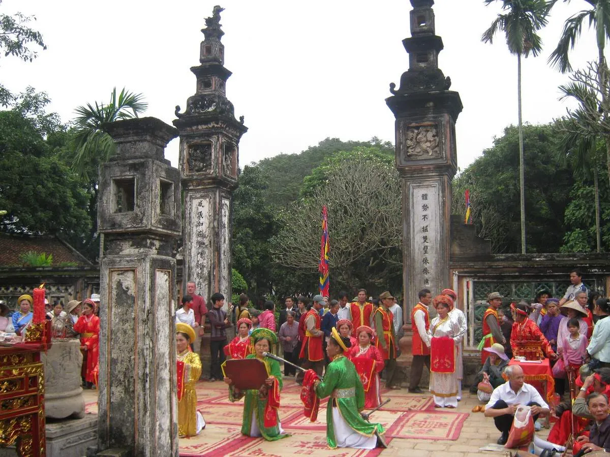 Lễ hội Hoa Lư Ninh Bình – Nét văn hóa đặc sắc nơi cố đô