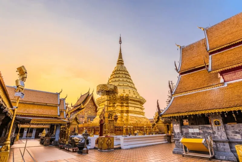 Linh thiêng cổ tự Wat Phrathat Doi Suthep, nơi lưu giữ xá lợi Đức Phật