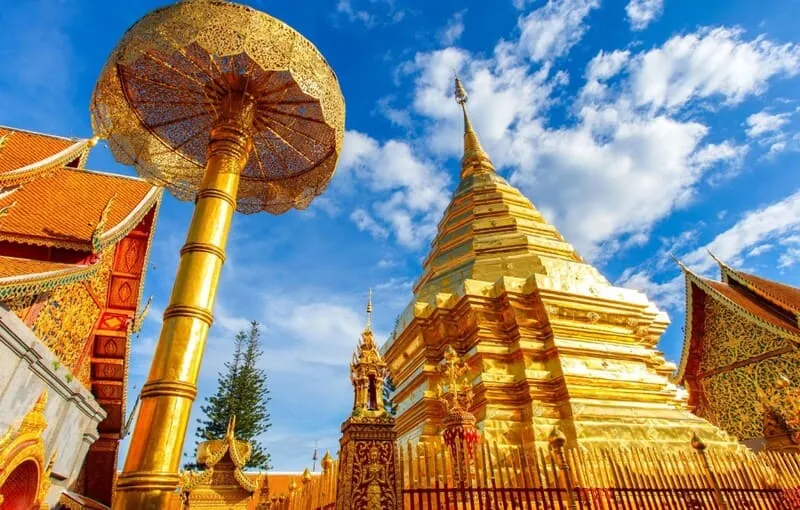 Linh thiêng cổ tự Wat Phrathat Doi Suthep, nơi lưu giữ xá lợi Đức Phật