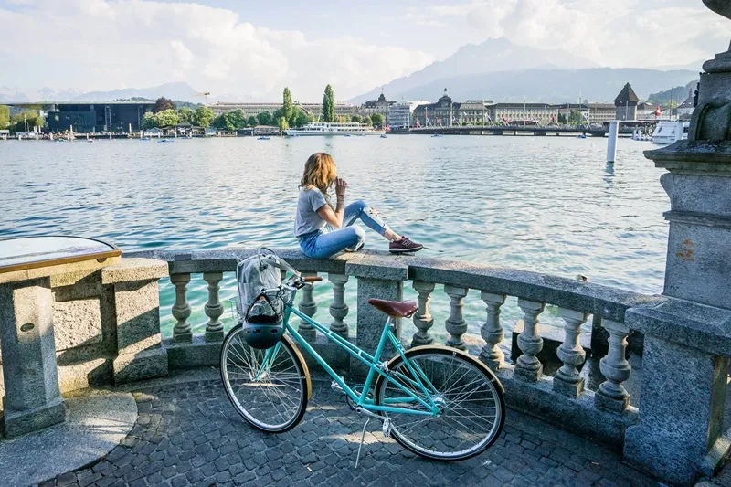 Lucerne mộng mơ bên dãy núi Alps tại Thụy Sĩ