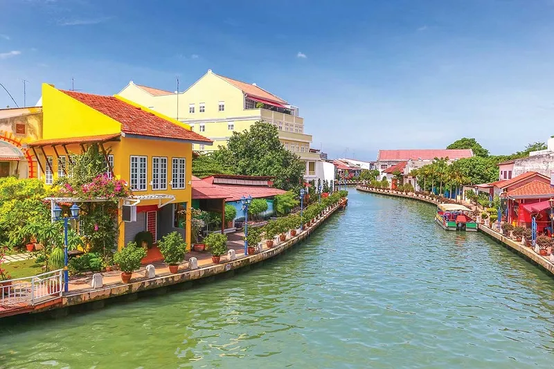 Malacca Malaysia, từ thương cảng cổ đến đô thị hiện đại