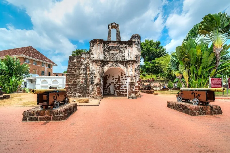 Malacca Malaysia, từ thương cảng cổ đến đô thị hiện đại