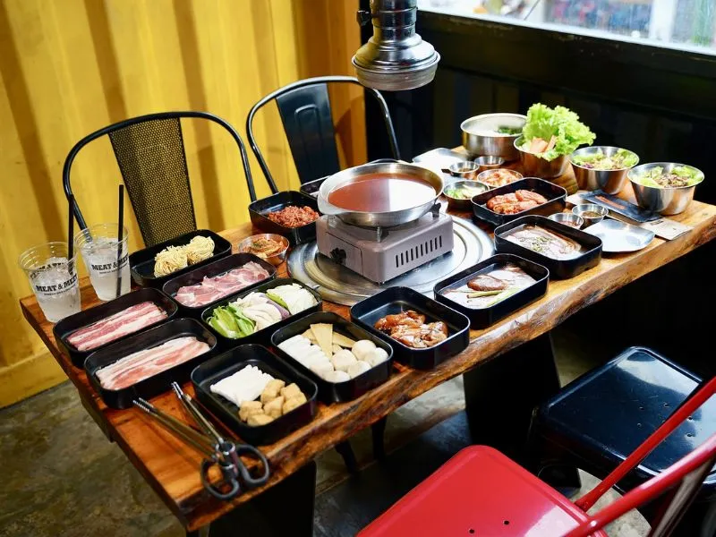 Meat and Meet – Xập xình nhà hàng buffet chuẩn vị Hàn Quốc