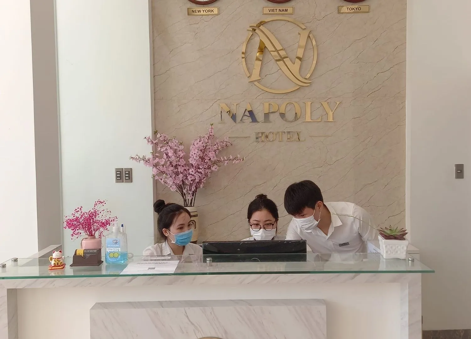 Napoly Hotel, vẻ đẹp tinh khiết hài hòa cùng kiến trúc hiện đại