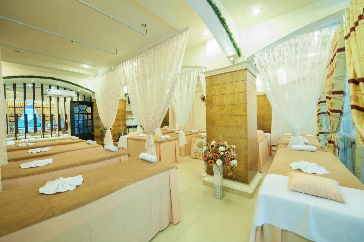 Nghỉ ngơi tại Palm Beach Hotel – Sự lựa chọn lí tưởng cho kì nghỉ ở Nha Trang