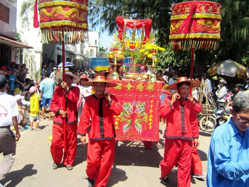 Nguồn gốc lễ hội Nghinh Ông tưng bừng không gian văn hóa Phan Thiết