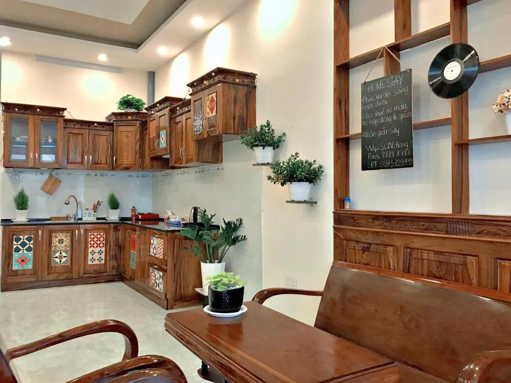 Nhà Hến Homestay ngập tràn sắc nâu ấm áp trong từng hơi thở