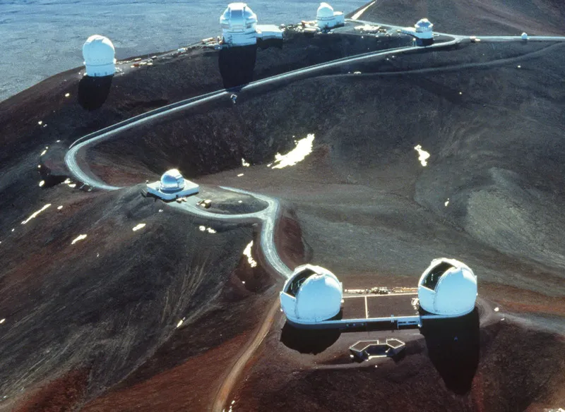 Núi lửa Mauna Kea nơi lạc giữa bầu trời đầy sao ở Hawaii