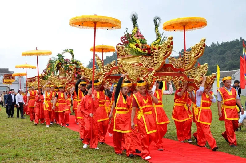 Núi Yên Tử, chốn thiêng ngự nơi Đông Bắc tổ quốc