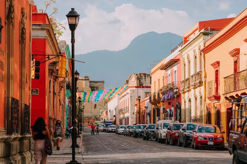 Oaxaca thung lũng rực rỡ nét văn hóa bản địa ở Mexico