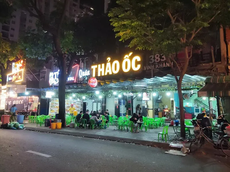 Phố ẩm thực Vĩnh Khánh, địa điểm ăn chơi quen thuộc của giới trẻ quận 4