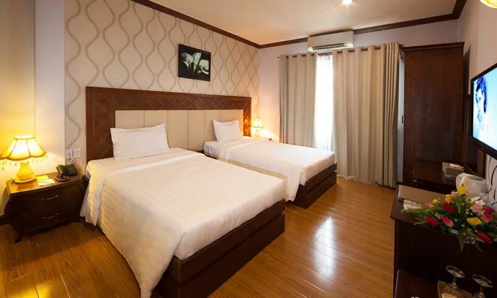 Rembrandt Hotel Nha Trang mang phong cách châu Âu cổ kính