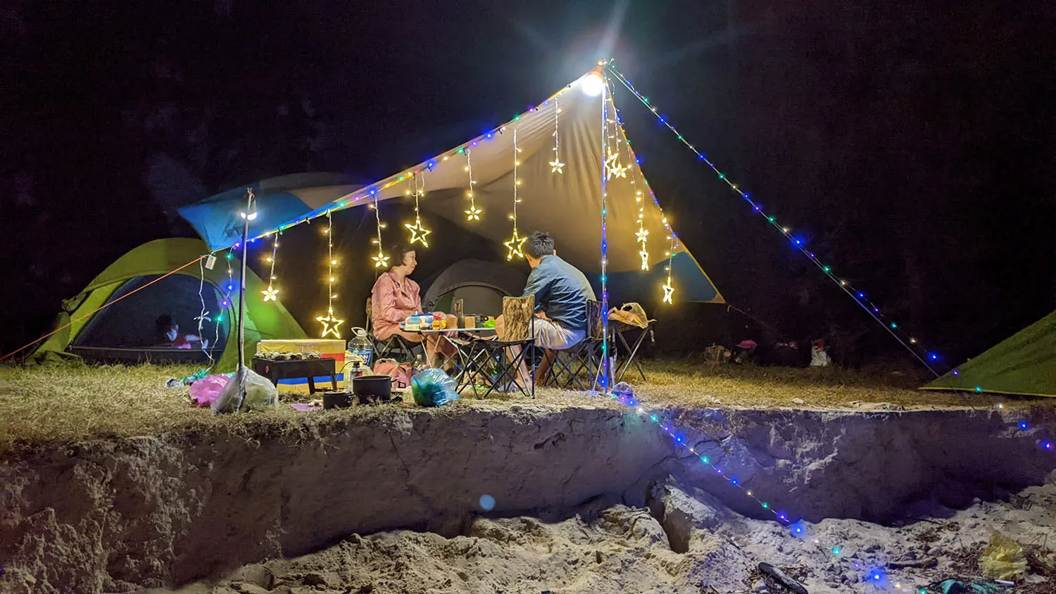 Review camping Ninh Thuận ở biển Hòn Đỏ siêu hấp dẫn