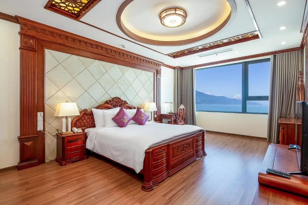 Rosamia Da Nang Hotel, nơi nghỉ dưỡng cao cấp bên cạnh đại dương xanh