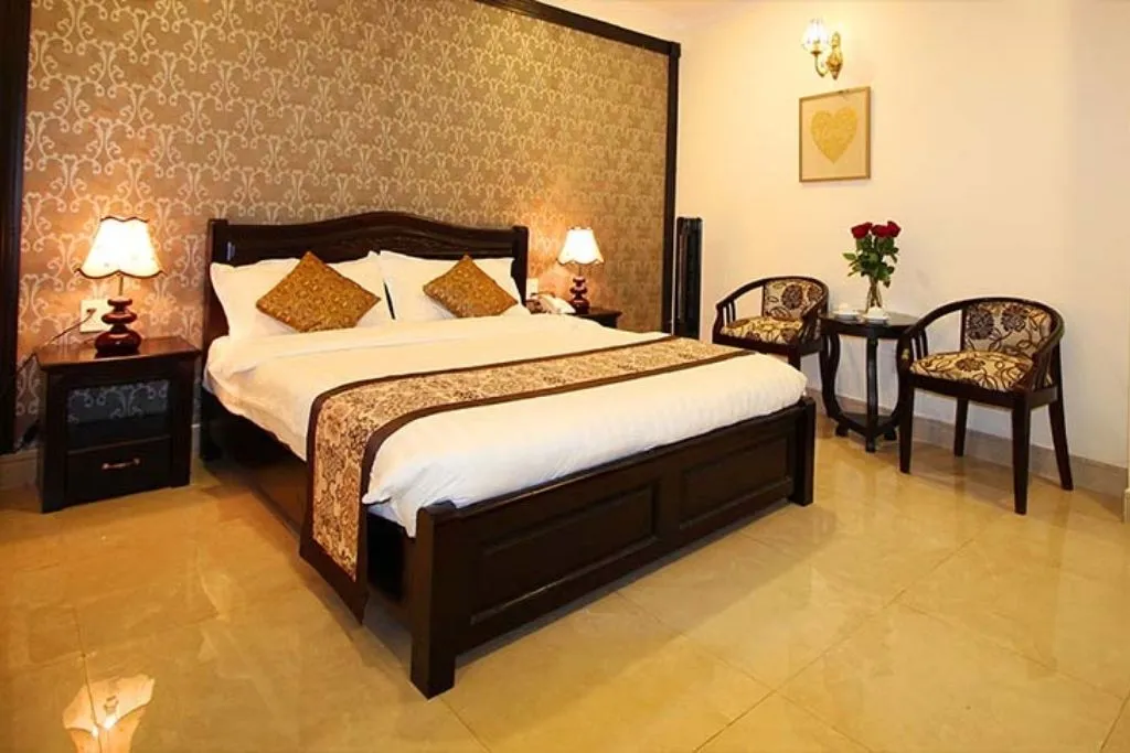 Royal Dalat Hotel, bức tranh kiến trúc cổ điển tinh tế