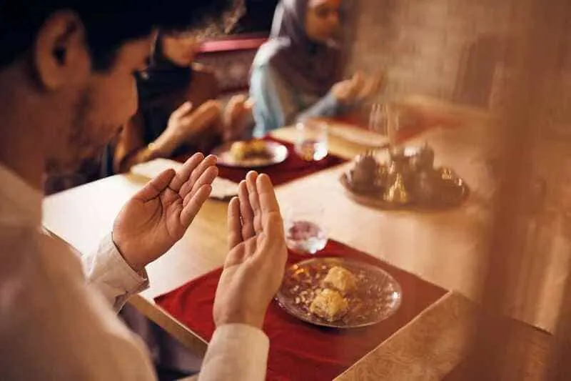 Rực rỡ Tháng Lễ Ramadan trong văn hóa các quốc gia Hồi giáo