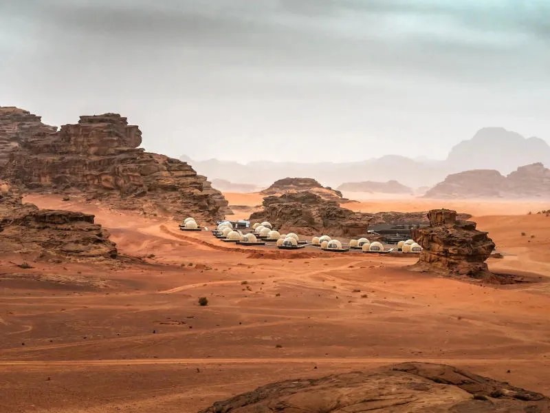 Sa mạc Wadi Rum, thung lũng ánh trăng với vẻ đẹp siêu thực