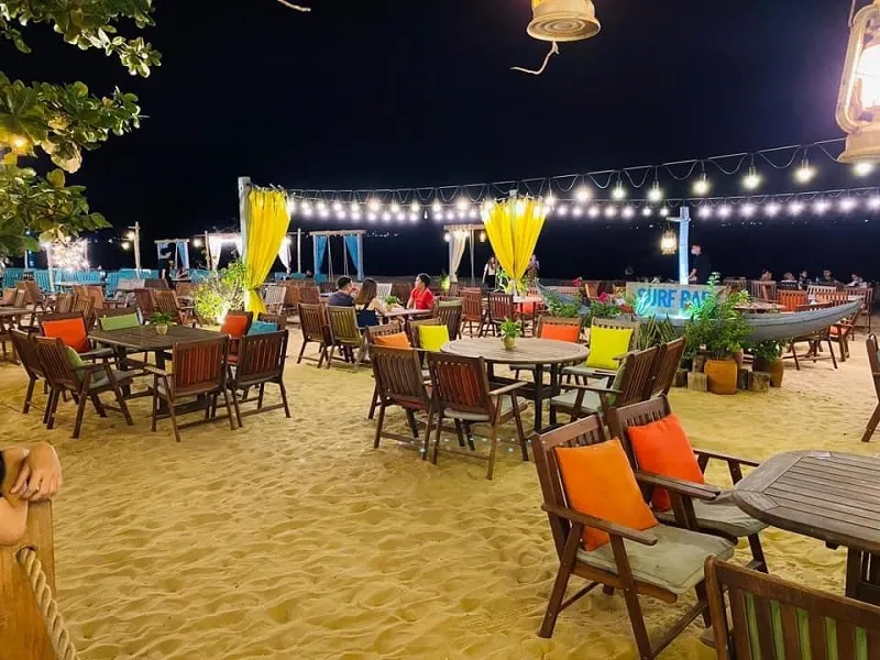 Surf Bar Quy Nhơn view biển gọi ngắm hoàng hôn tuyệt đỉnh