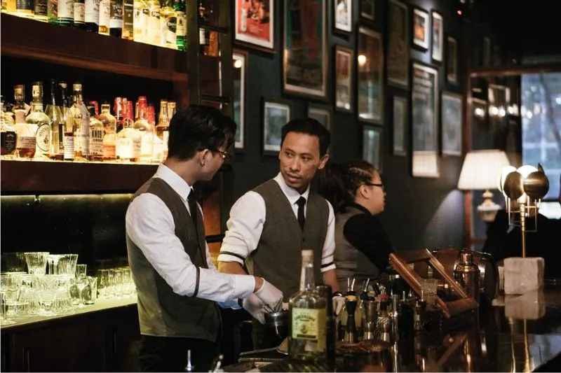 Tận hưởng cuối tuần với top 6 Speakeasy bar ẩn mình giữa Sài Gòn