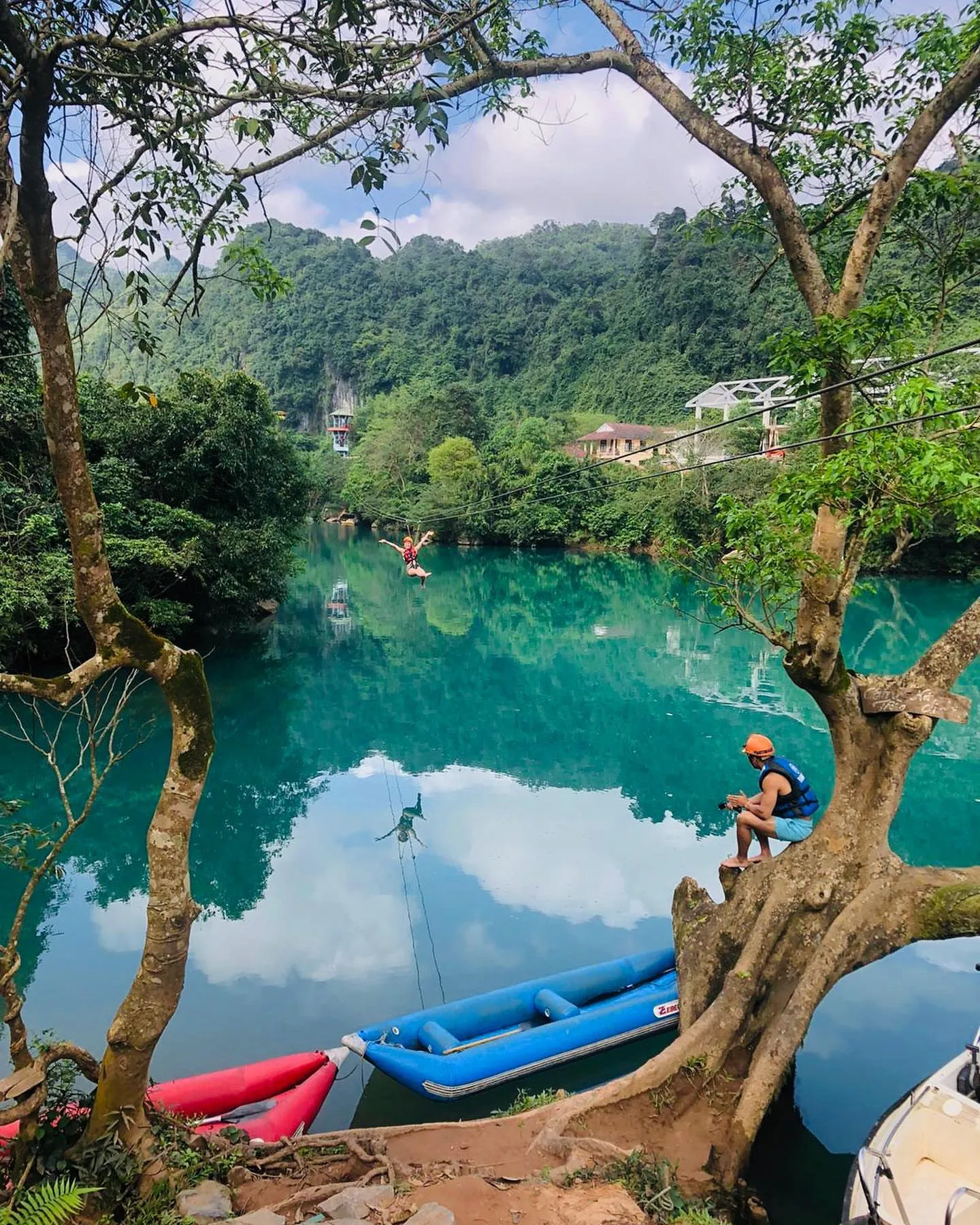 Tất tần tật trải nghiệm zipline Sông Chày Hang Tối Quảng Bình