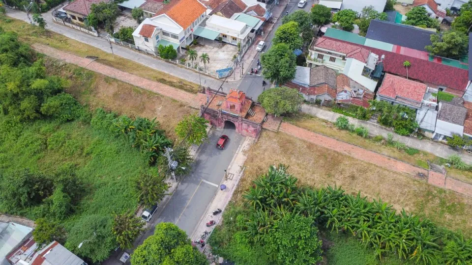 Thành Cổ Diên Khánh: Di tích lịch sử nổi tiếng gần Nha Trang