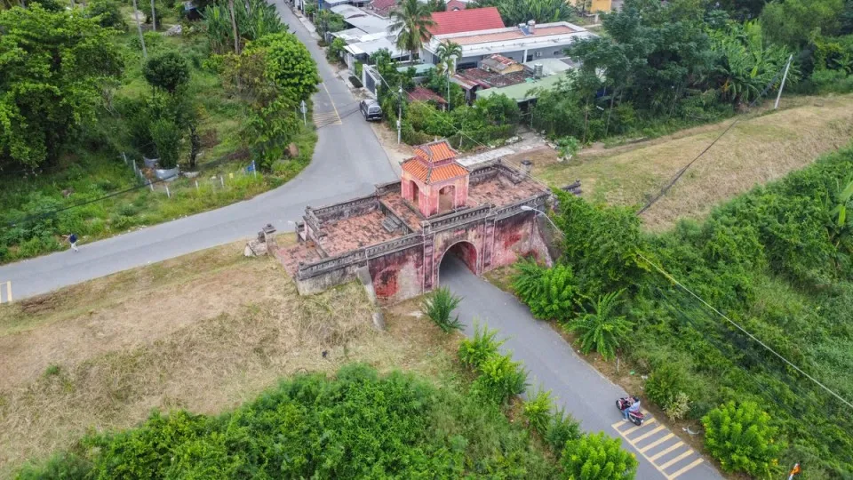 Thành Cổ Diên Khánh: Di tích lịch sử nổi tiếng gần Nha Trang