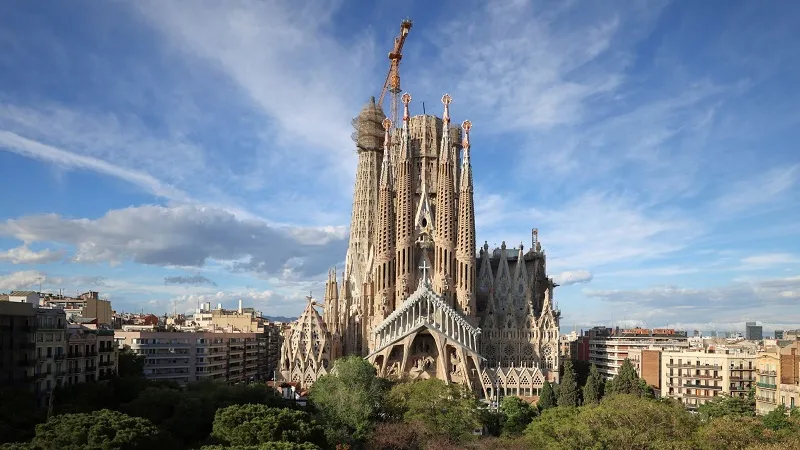 Thánh đường Sagrada Familia kiệt tác kiến trúc tại Tây Ban Nha