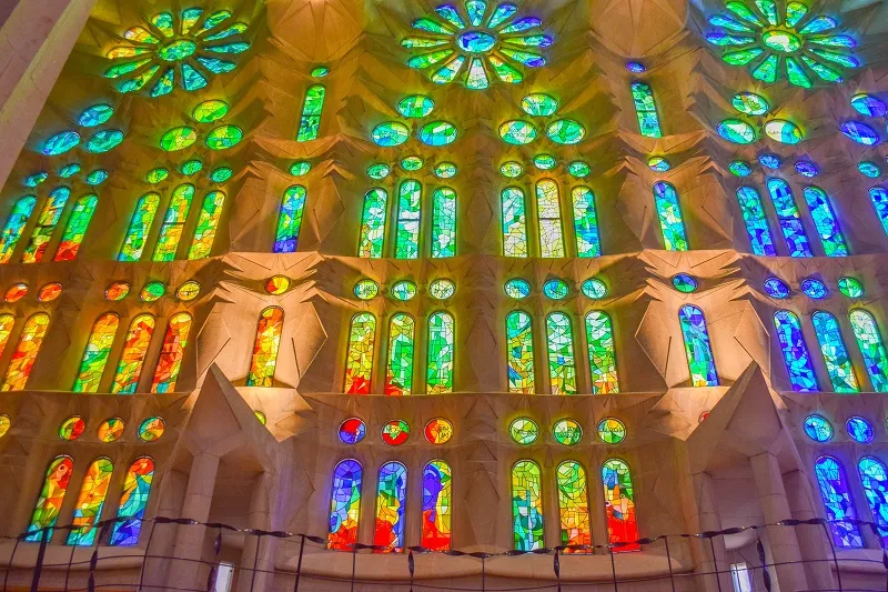 Thánh đường Sagrada Familia kiệt tác kiến trúc tại Tây Ban Nha