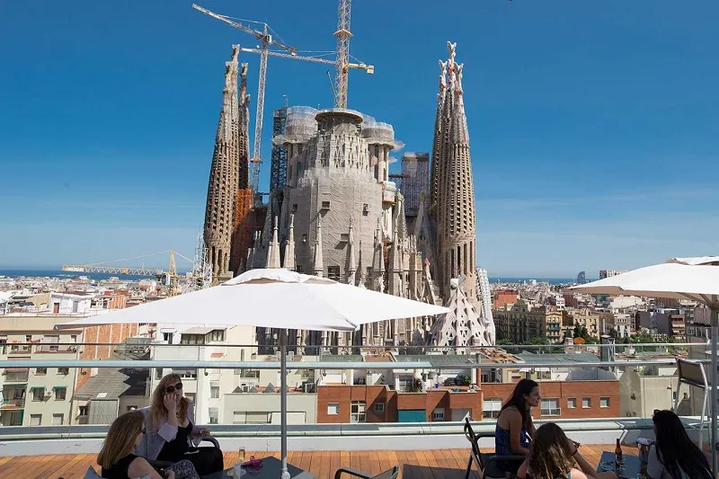 Thánh đường Sagrada Familia kiệt tác kiến trúc tại Tây Ban Nha