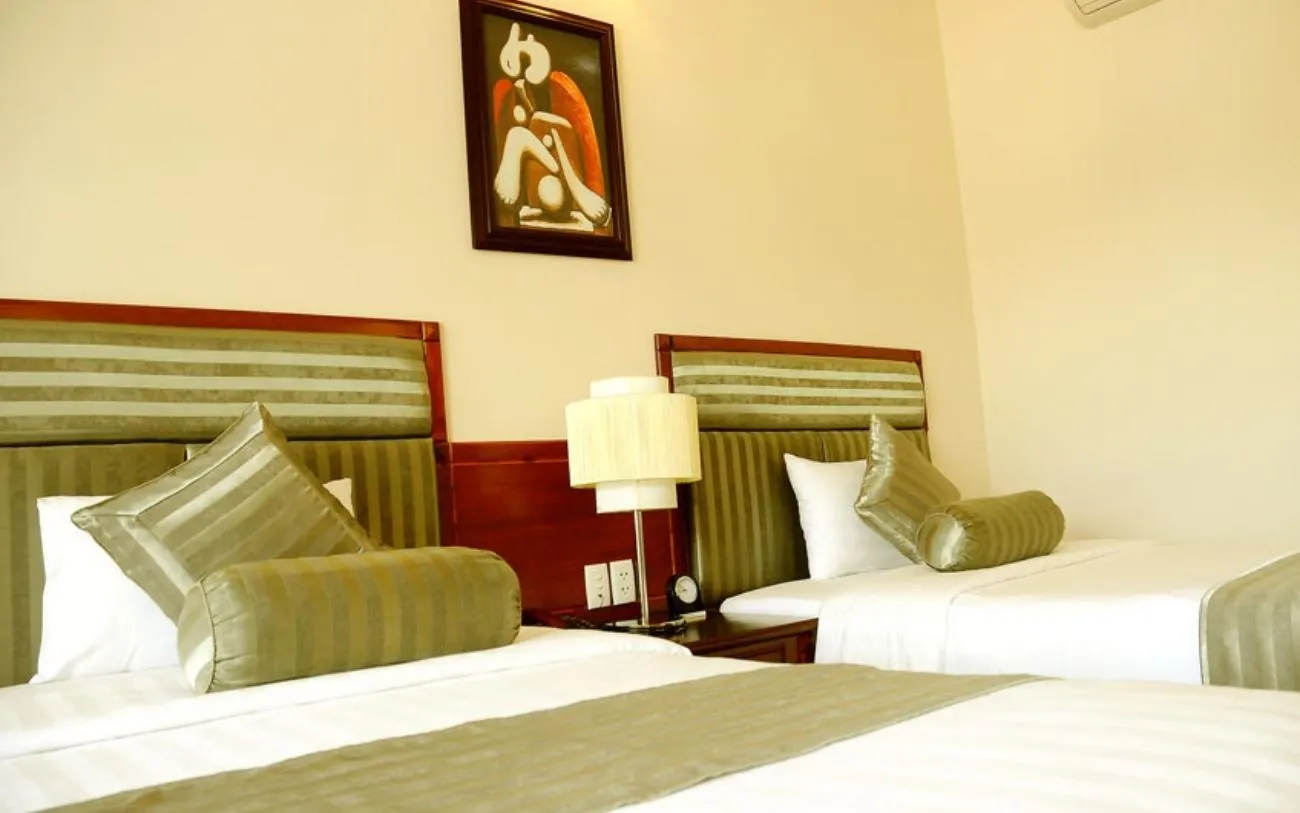 The Coast Hotel Vung Tau, sừng sững cạnh bên bờ biển xanh