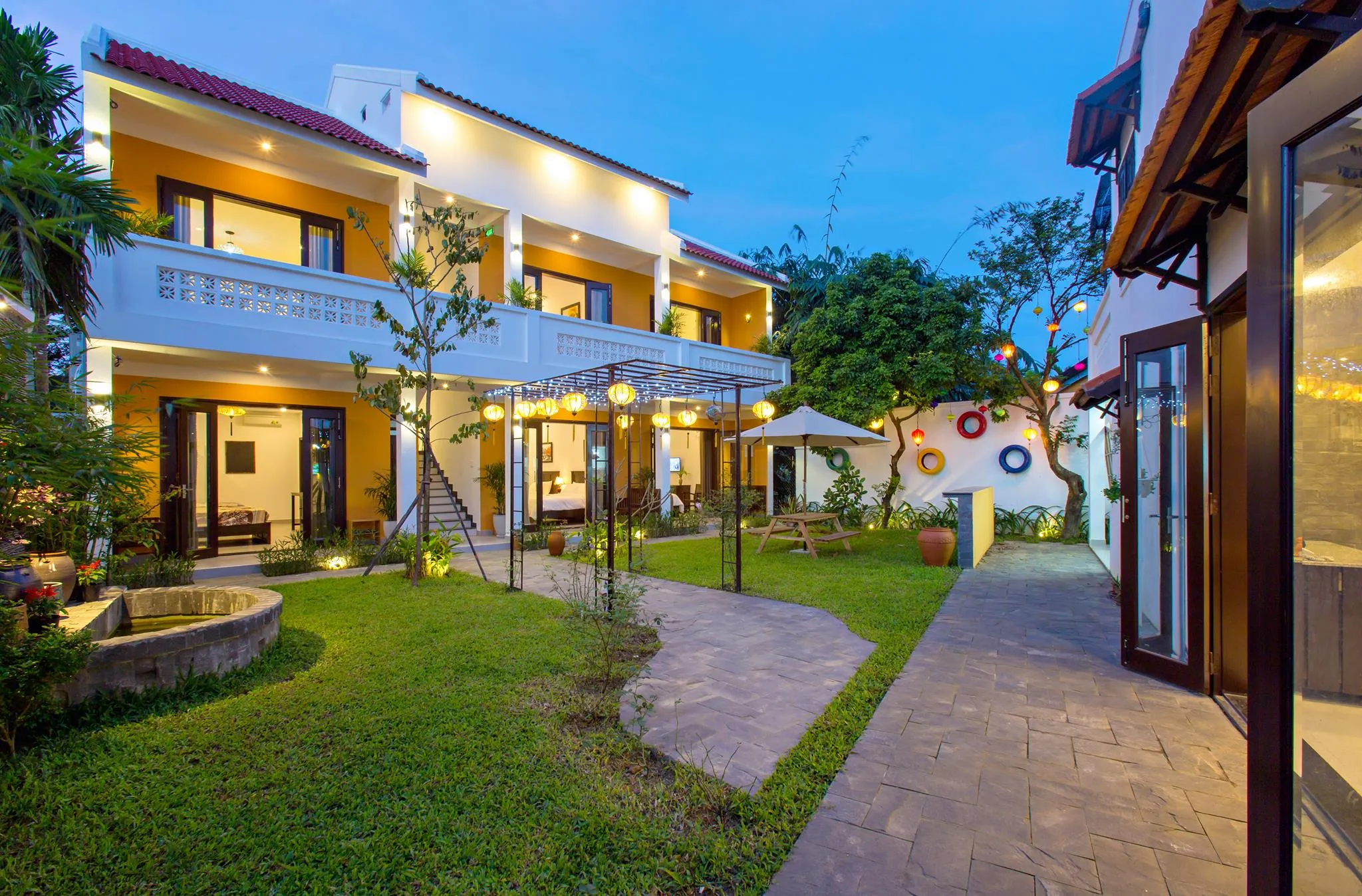 Thư giãn cực phiêu, sống ảo cực chill ở OHANA Garden Boutique Villa