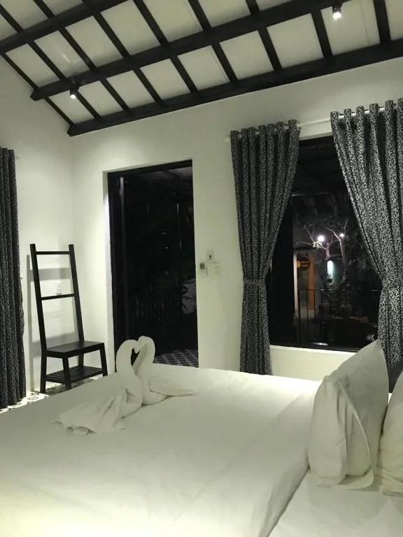 Thư giãn cực phiêu, sống ảo cực chill ở OHANA Garden Boutique Villa