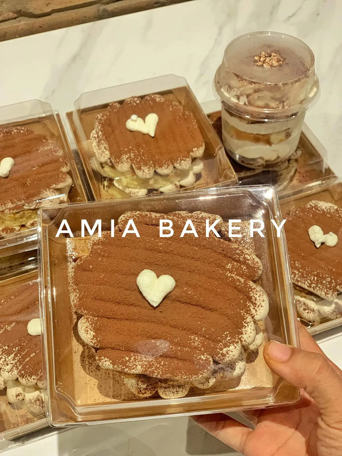 Tiệm trà AMIA Coffee Tea Bakery và không gian siêu ngọt ngào