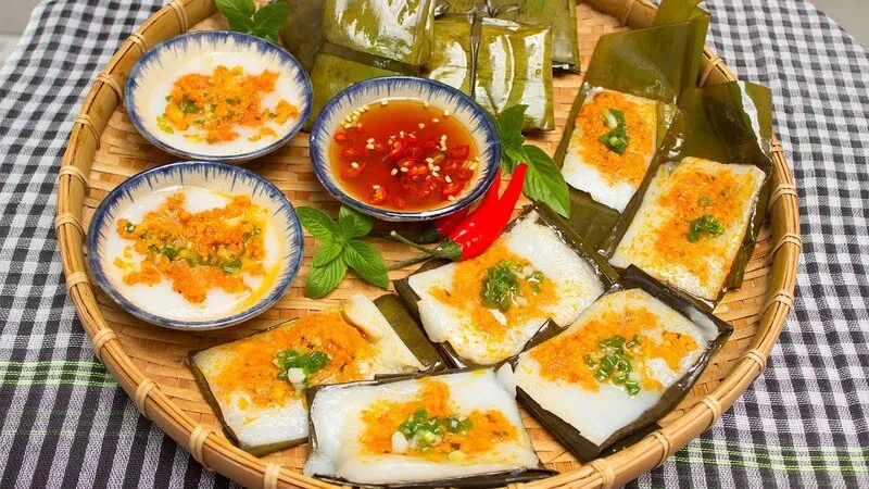 TOP 10 đặc sản Huế, tinh hoa ẩm thực nên thử tại đất cố đô