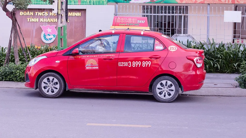 Top 10 hãng taxi Cam Ranh nổi tiếng, đưa đón từ sân bay về tận nơi