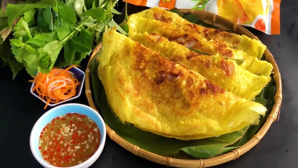 Top 10 quán bánh xèo mực Nha Trang thơm ngon hấp dẫn