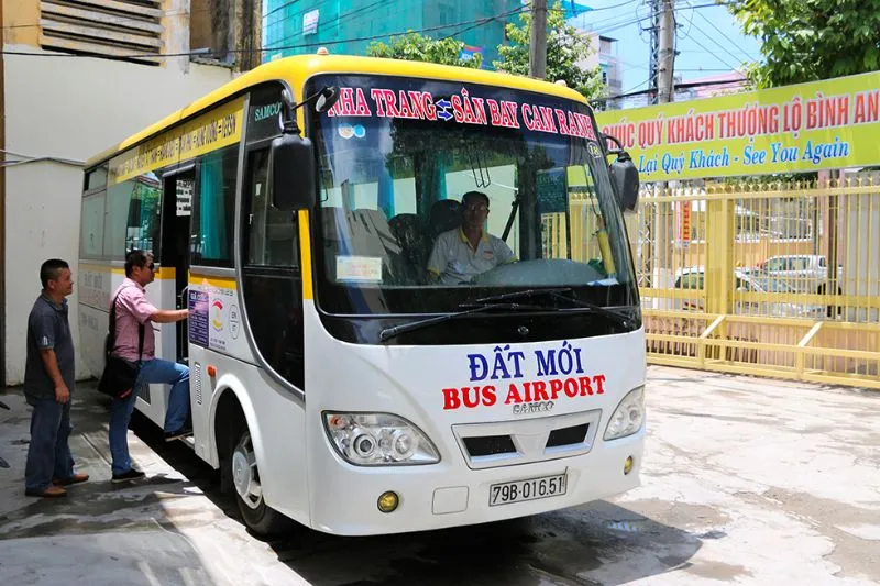 Top 12 xe đưa đón Sân bay Cam Ranh nhanh chóng, tiện lợi